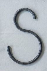 HAND FORGED IRON S HOOK