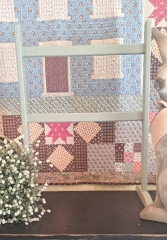 SMALL WOODEN UNFINISHED QUILT RACK