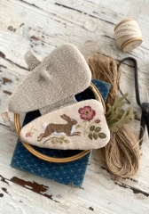 VELVET PARSNIP NEEDLE BOOK KIT - 40 count linen (Includes Pattern)