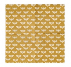 COCKTAIL NAPKINS WITH BEE PATTERN