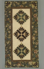 MEADOW GARDEN TABLERUNNER PATTERN -SALE