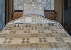 ANTIQUE FOUR PATCH QUILT PATTERN