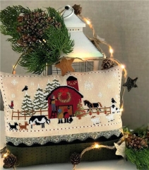 CHRISTMAS PREPARATION AT THE BARN CROSS STITCH PATTERN