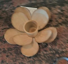 PETAL CANDLE HOLDER