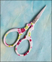 WHITE & PINK 3.6" EMBROIDERY SCISSORS