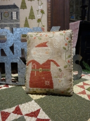 MERRY OLD SOUL CROSS STITCH KIT- 36 COUNT LINEN